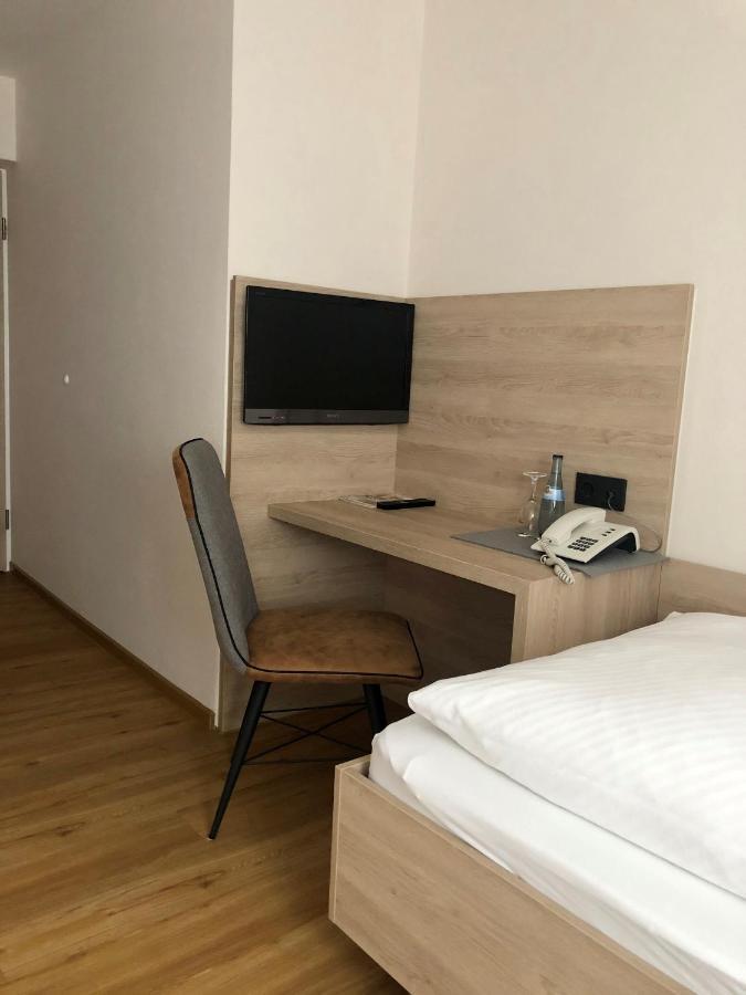 Hotel Koegel Erbach an der Danau Ngoại thất bức ảnh